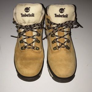 Like New Children’s Timberland Boot Size 5.5